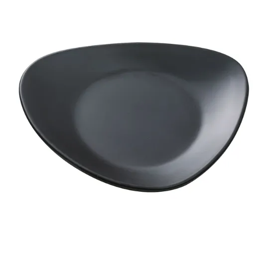 Picture of MO-106BK Moderne 6″ X 4 1/2″ Triangle Plate Black